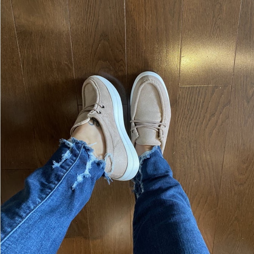 NIB SODA khaki tan loafer sneaker women’s shoes - Picture 2 of 3